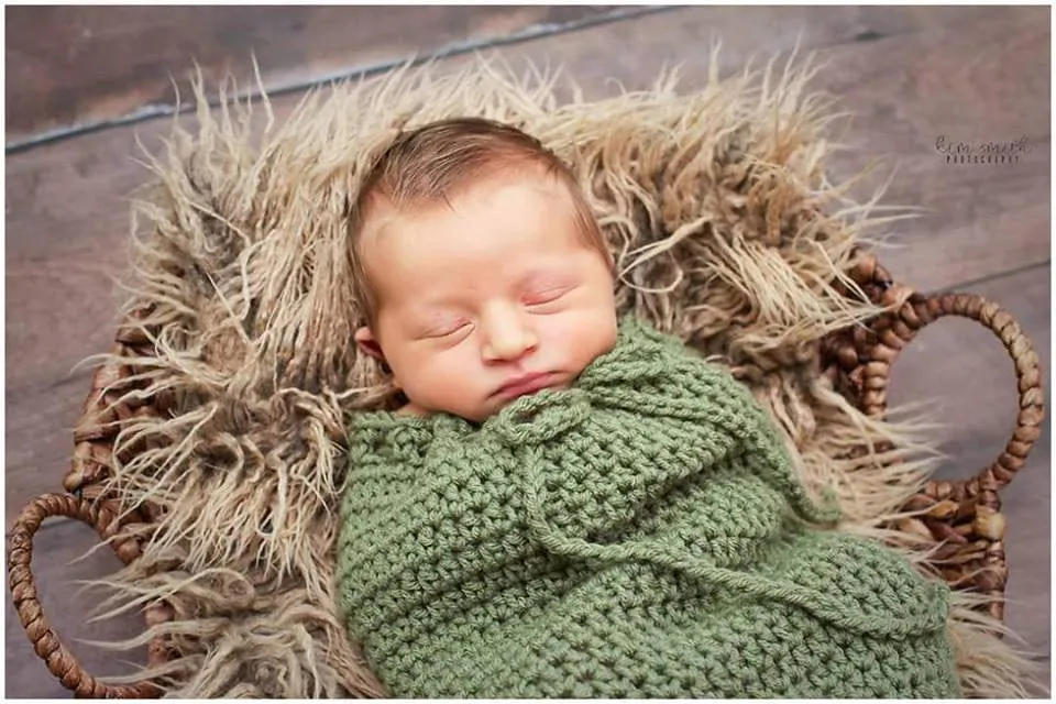 Crochet Pattern for Basic Baby Swaddle Sack or Baby Cocoon | Crochet Snuggle Sack Pattern | Baby Cocoon Crocheting Pattern | DIY Written Crochet Instructions