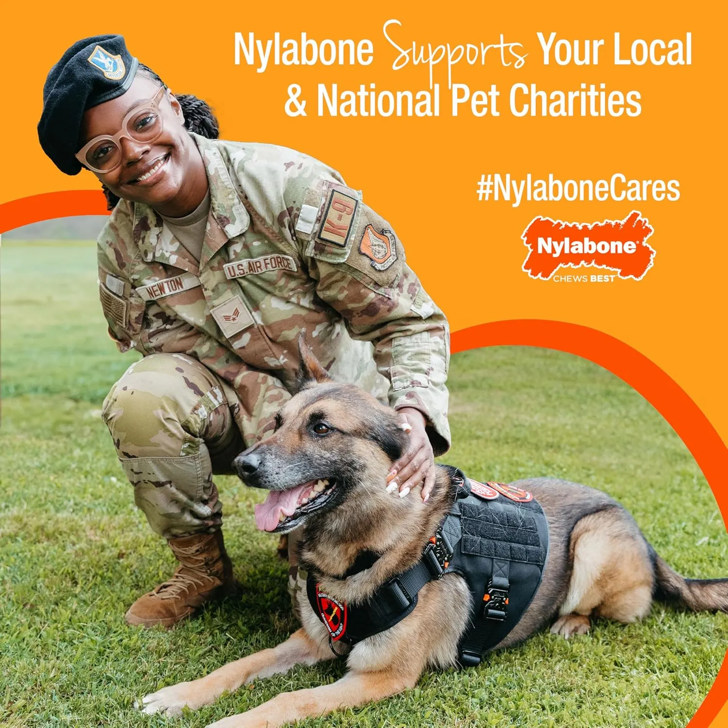 Nylabone Healthy Edibles Natural Dog Chews Long Lasting Peanut Butter Flavor Treats for Dogs, X-Large/Souper (1 Count)