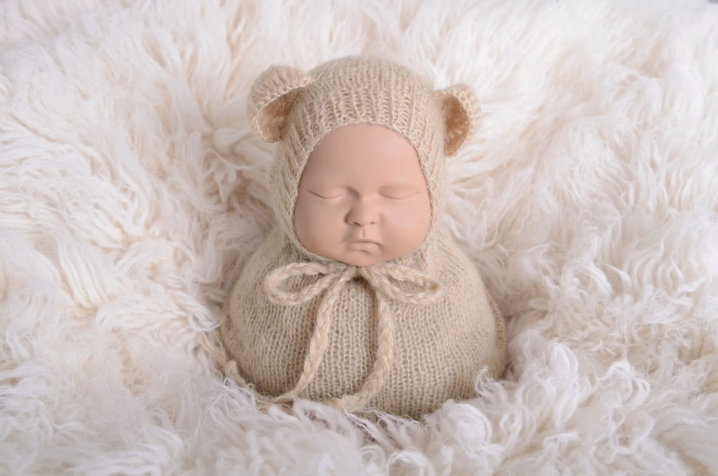 SET Mohair Bear Bonnet and Sack - Beige