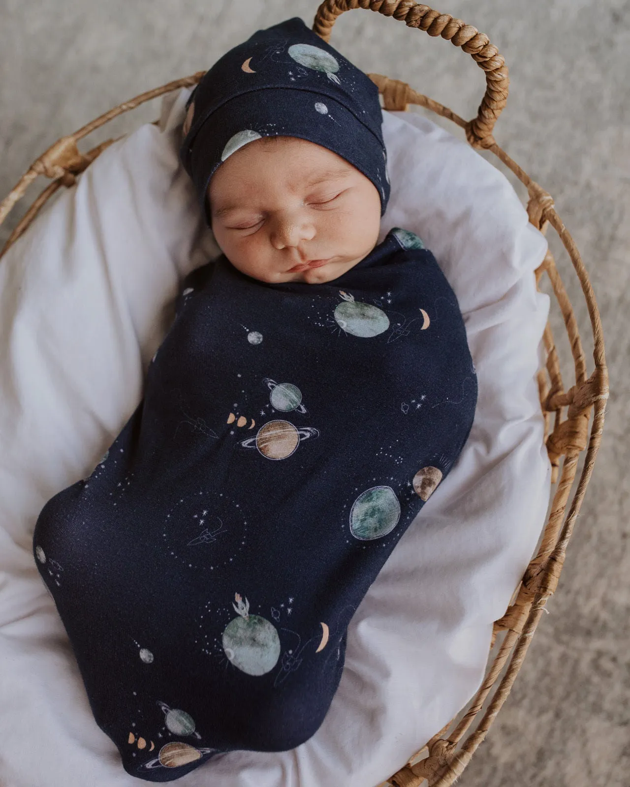 Snuggle Hunny Kids Snuggle Swaddle & Beanie Set - Milky Way