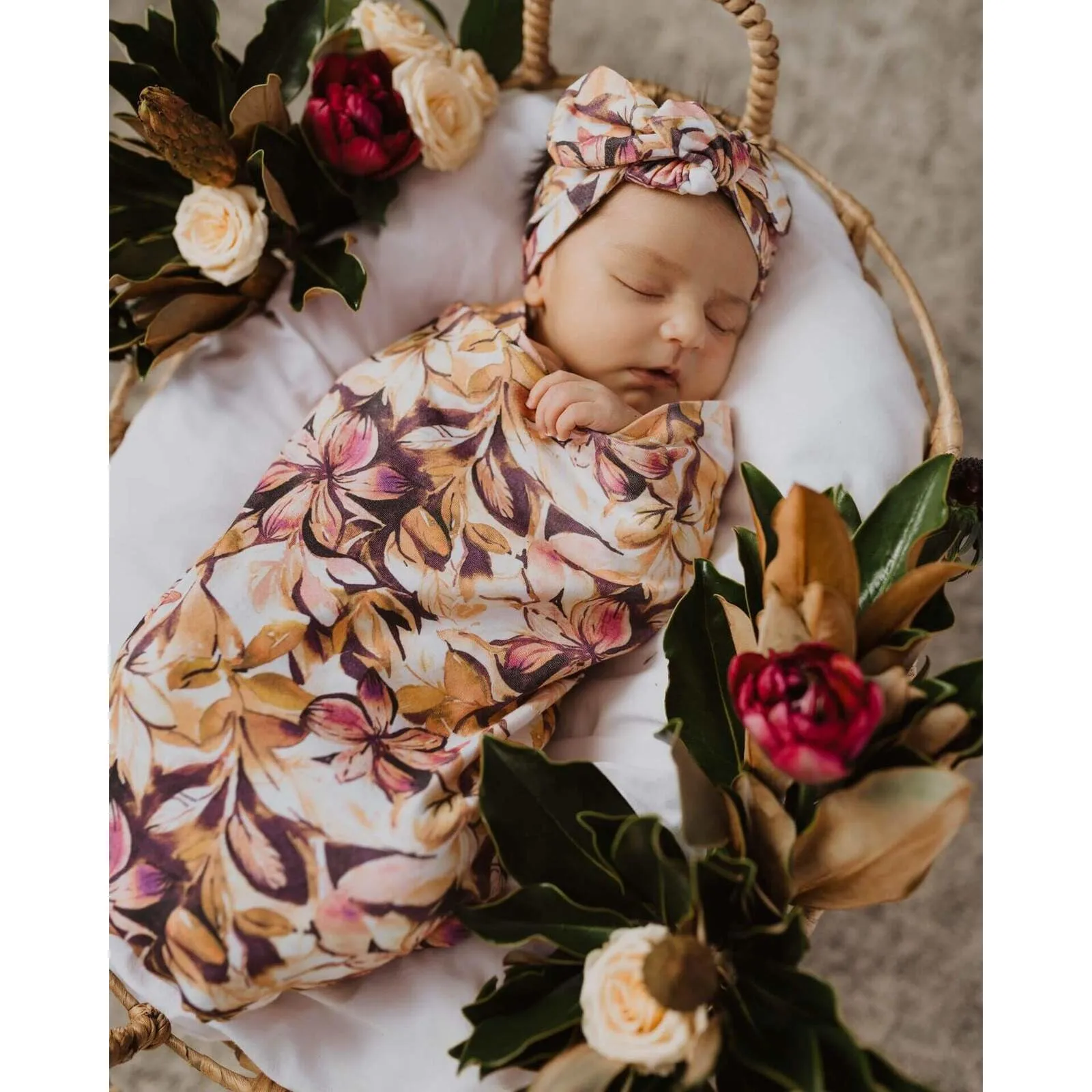 Snuggle Hunny Swaddle Sack & Top Knot Set