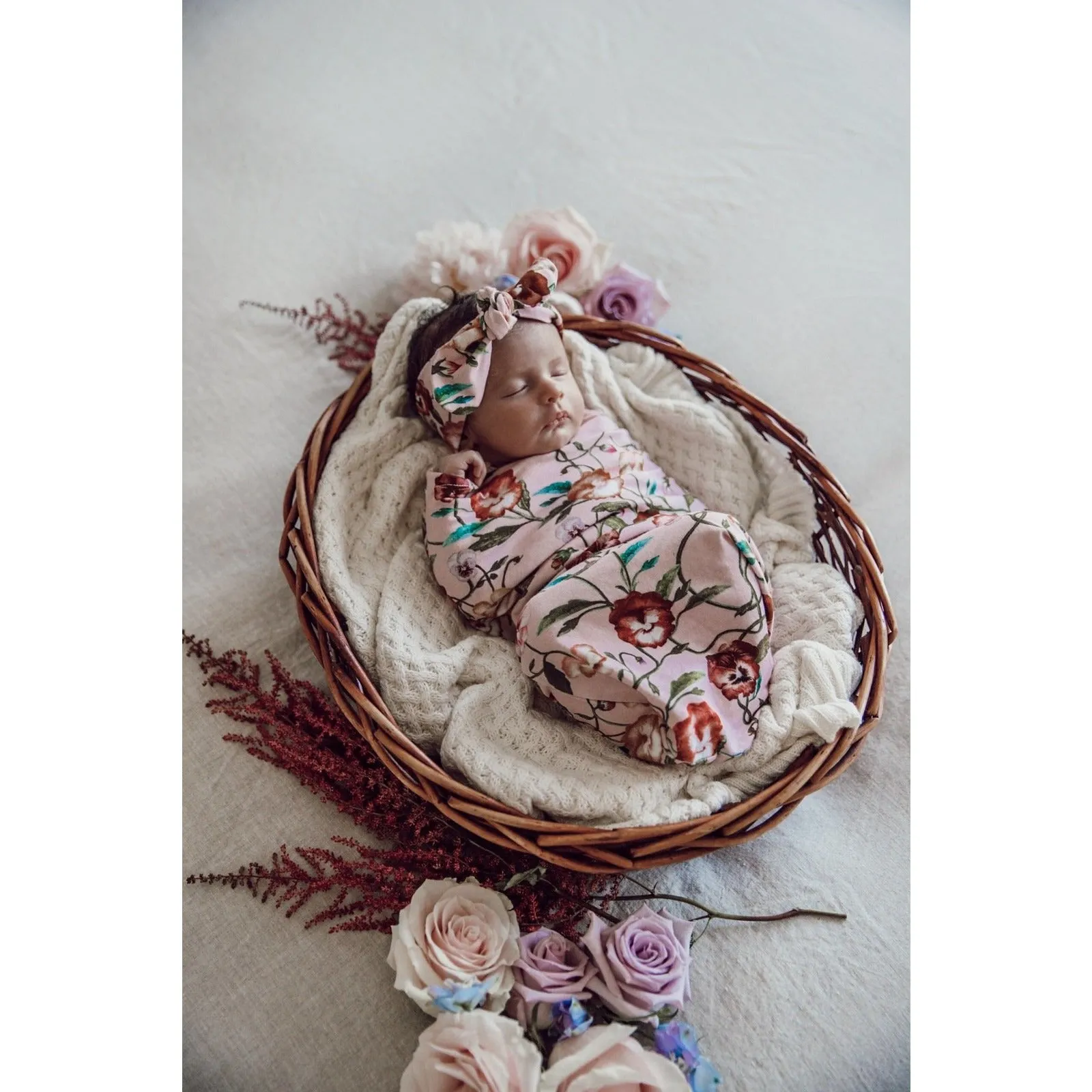 Snuggle Hunny Swaddle Sack & Top Knot Set