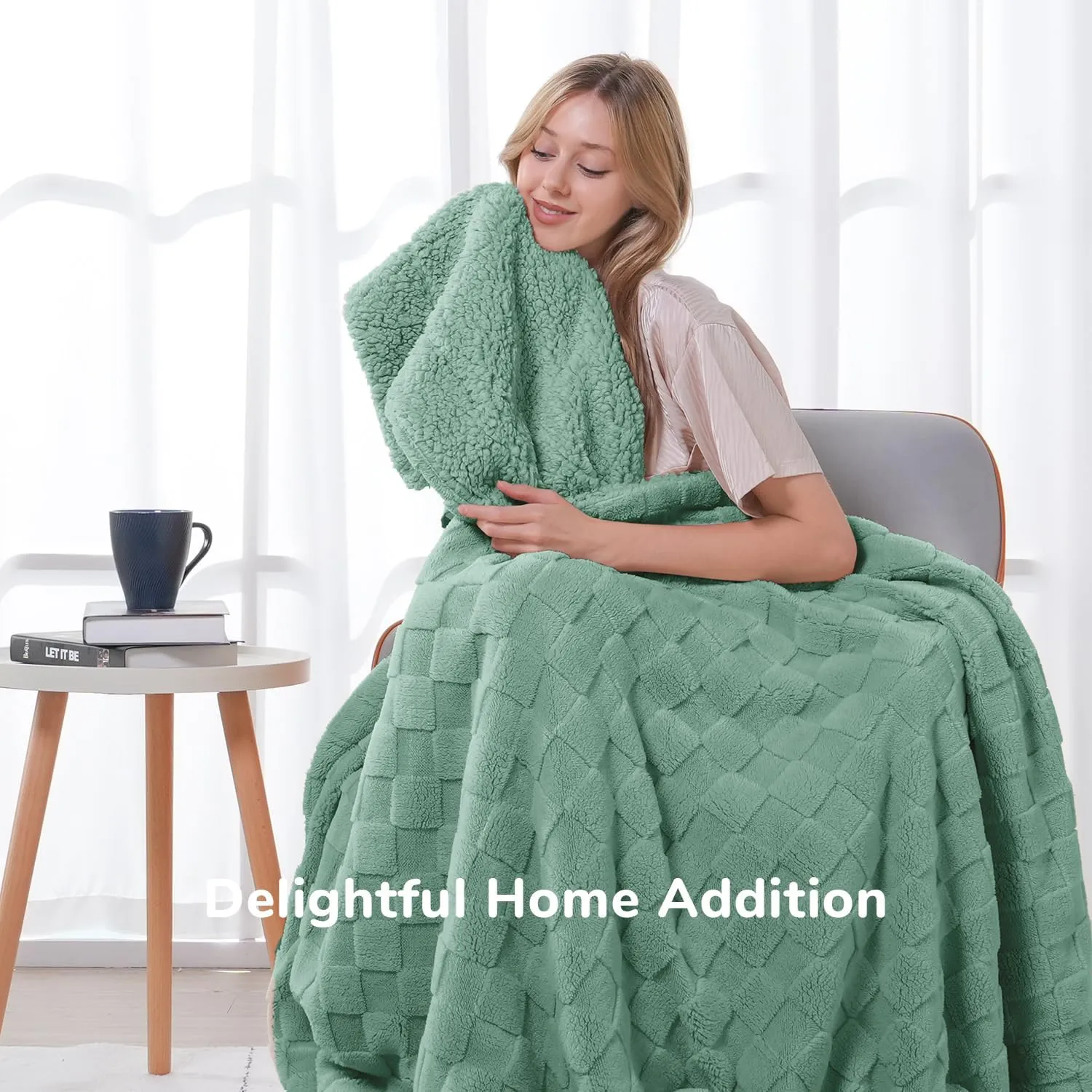 Ultra Soft Throw Blanket for Couch and Bed, Cozy Sherpa Fleece Thick Warm Throw Blanket for Winter, Decorative 3D Checkered Blanket for Camping, Sage Green 50x60 Inches